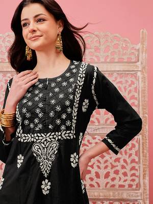 hand embroidered black cotton lucknowi chikankari straight kurta 5