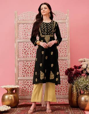 hand embroidered black cotton lucknowi chikankari straight kurta 1