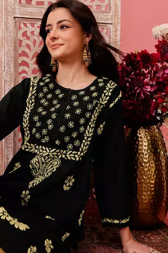 hand embroidered black cotton lucknowi chikankari straight kurta