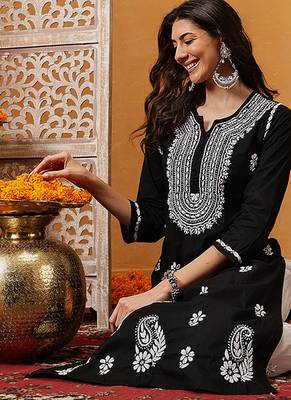 hand embroidered black cotton lucknowi chikankari straight kurta 7