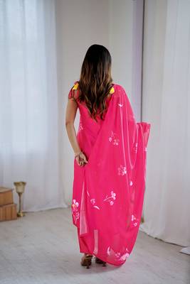Pink color beautiful and formal wear kurta set for trendy girls 2