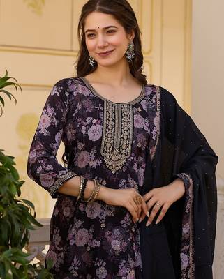 Black color beautiful ceremonial chinon embroidered festive suit 3