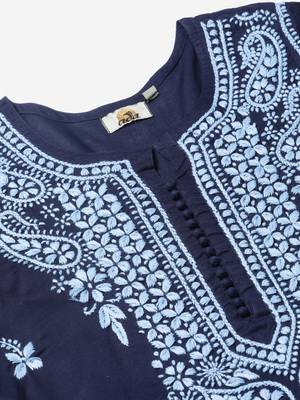 hand embroidered navy blue cotton lucknowi chikankari kurta 5