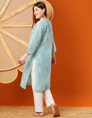 hand embroidered blue cotton lucknowi chikankari straight kurta 2