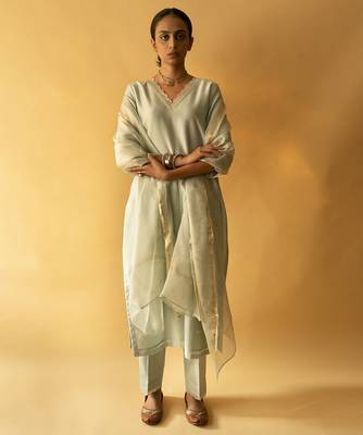 Light green chanderi plain kurta set 1