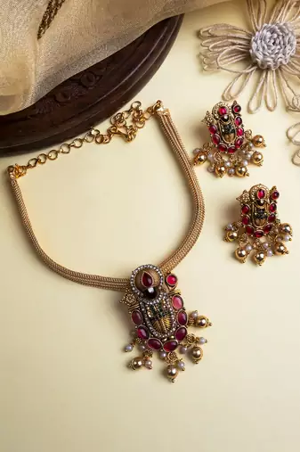 Traditional red tirumala necklace set