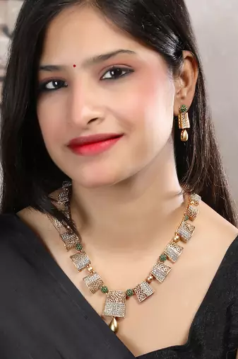 Gold plated green ad haram set