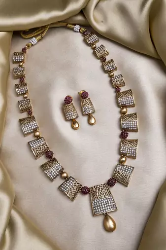 Gold plated red ad haram set