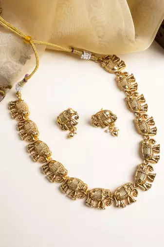 Gold matte finish gajanan necklace set