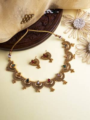 Gold plated multicolor kemp half moon necklace set 1
