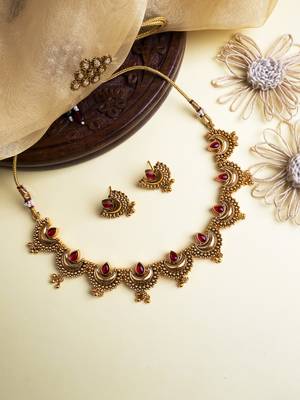 Gold plated red kemp half moon necklace set 1