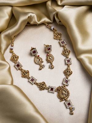 Gold plated sleek red peacock necklace set 1