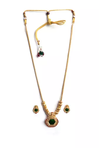 Green meenakari and beads necklace set