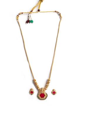 Red meenakari and beads necklace set 3
