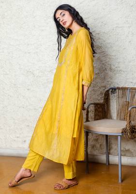 Chanderi embroidered straight mustard camellia kurta Set 3