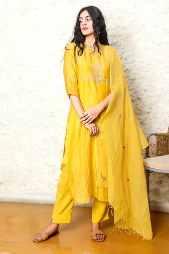 Mustard yoke bouquet kurta set