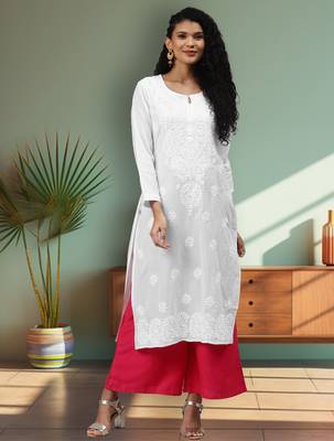 Hand embroidered white cotton lucknowi chikankari straight kurta 1