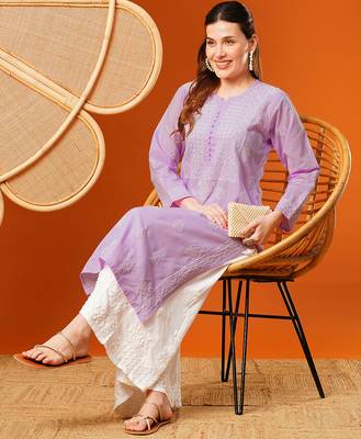 Hand embroidered lavender cotton lucknowi chikankari straight kurta 5