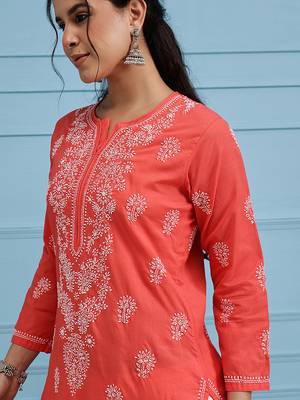 Hand embroidered carrot pink cotton lucknow chikan kurta 5