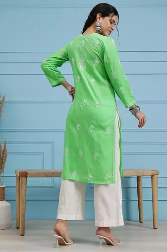 Hand embroidered green cotton lucknowi chikankari straight kurta