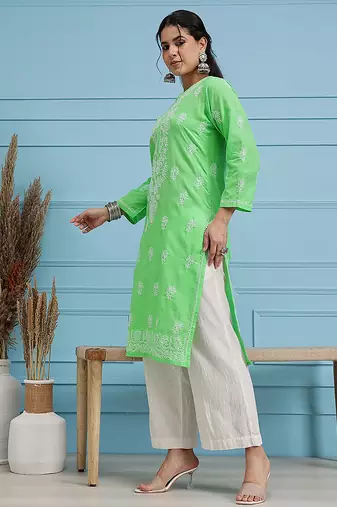 Hand embroidered green cotton lucknowi chikankari straight kurta