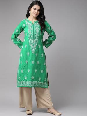 Hand embroidered bottle green cotton lucknowi chikankari straight kurta 1
