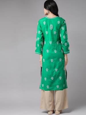 Hand embroidered bottle green cotton lucknowi chikankari straight kurta 2