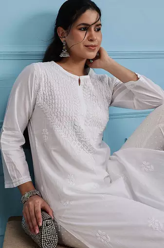 Hand embroidered white cotton lucknowi chikankari straight kurta
