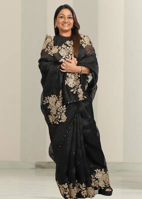 Black Color Jimmy Choo Floral Hand Embroidery Saree 2