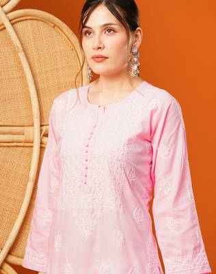 Hand embroidered pink cotton lucknowi chikankari straight kurta 6
