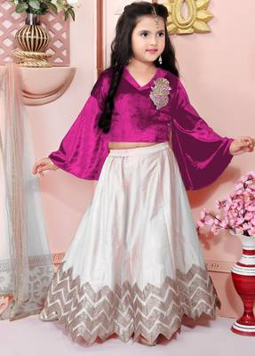 Pink embroidered velvet a line lehenga choli dupatta 3