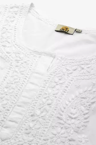 Hand embroidered white cotton lucknowi chikankari straight kurta