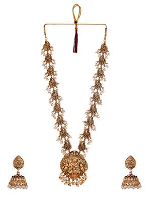 Gold tone beautifully crafted temple necklace with earrings 3