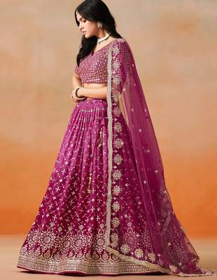 pink zari embroidered lehenga set choli with dupatta with dupatta 2