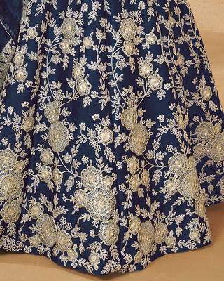 navy blue dori embroidered silk lehenga set choli with dupatta with dupatta 4