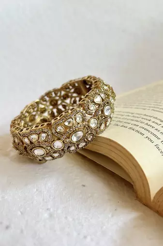 Gold plated beaded polki bangle