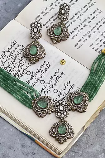 Gold plated green beads necklace set
