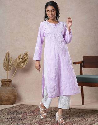 Hand embroidered mauve cotton lucknowi chikankari straight kurta 1