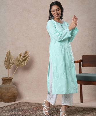Hand embroidered sea green cotton lucknowi chikankari straight kurta 3