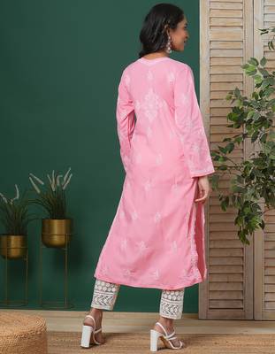 Hand embroidered dark peach cotton lucknowi chikankari straight kurta 2