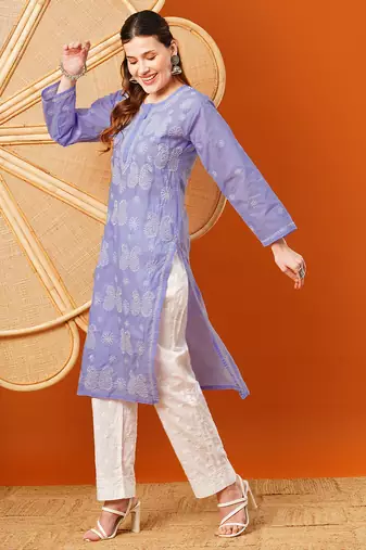 Hand embroidered mauve cotton lucknowi chikankari straight kurta