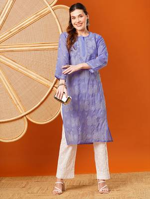 Hand embroidered mauve cotton lucknowi chikankari straight kurta 4