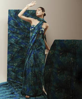 Blue georgette printed saree 3