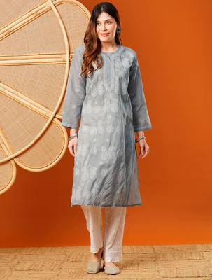 Hand embroidered grey cotton lucknowi chikankari straight kurta 1