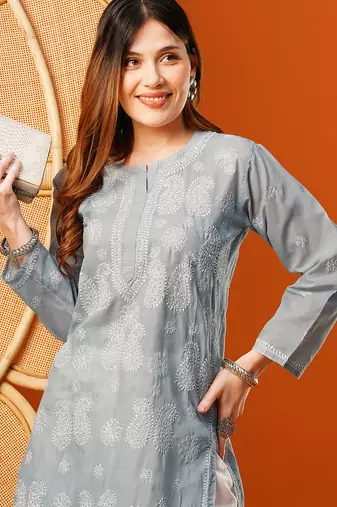 Hand embroidered grey cotton lucknowi chikankari straight kurta