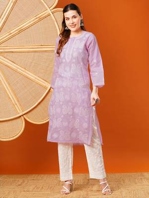 Hand embroidered lavender cotton lucknowi chikankari straight kurta 1