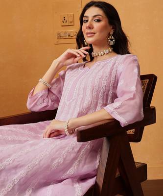 Hand embroidered lilac cotton lucknowi chikankari anarkali a-line kurta 5