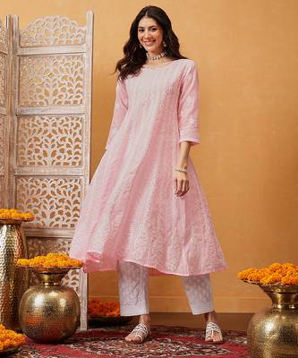 Hand embroidered pink cotton lucknowi chikankari anarkali a-line kurta 1