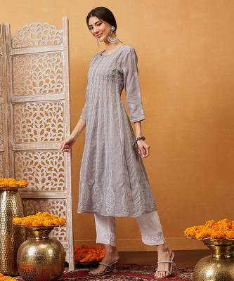 Hand embroidered grey cotton lucknowi chikankari anarkali a-line kurta 3