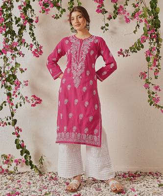 Hand embroidered magenta cotton lucknowi chikankari straight kurta 1